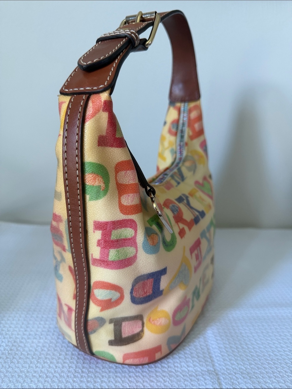 DOONEY & BOURKE Vintage Y2K Crayon Graffiti Logo Print Hobo Shoulder Bag - Picture 5 of 13